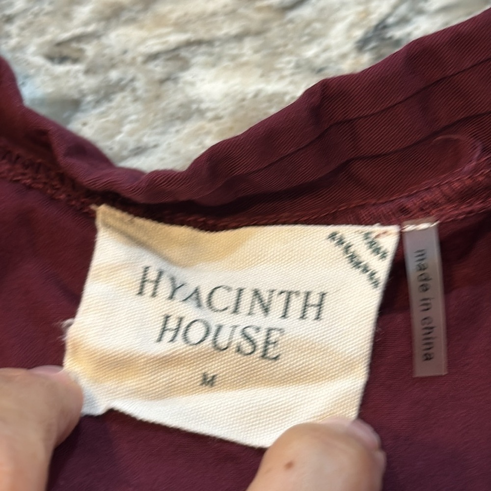 Hyacinth House Tuckernuck Piper Tie Front Peplum Top Burgundy Medium - Picture 4 of 13